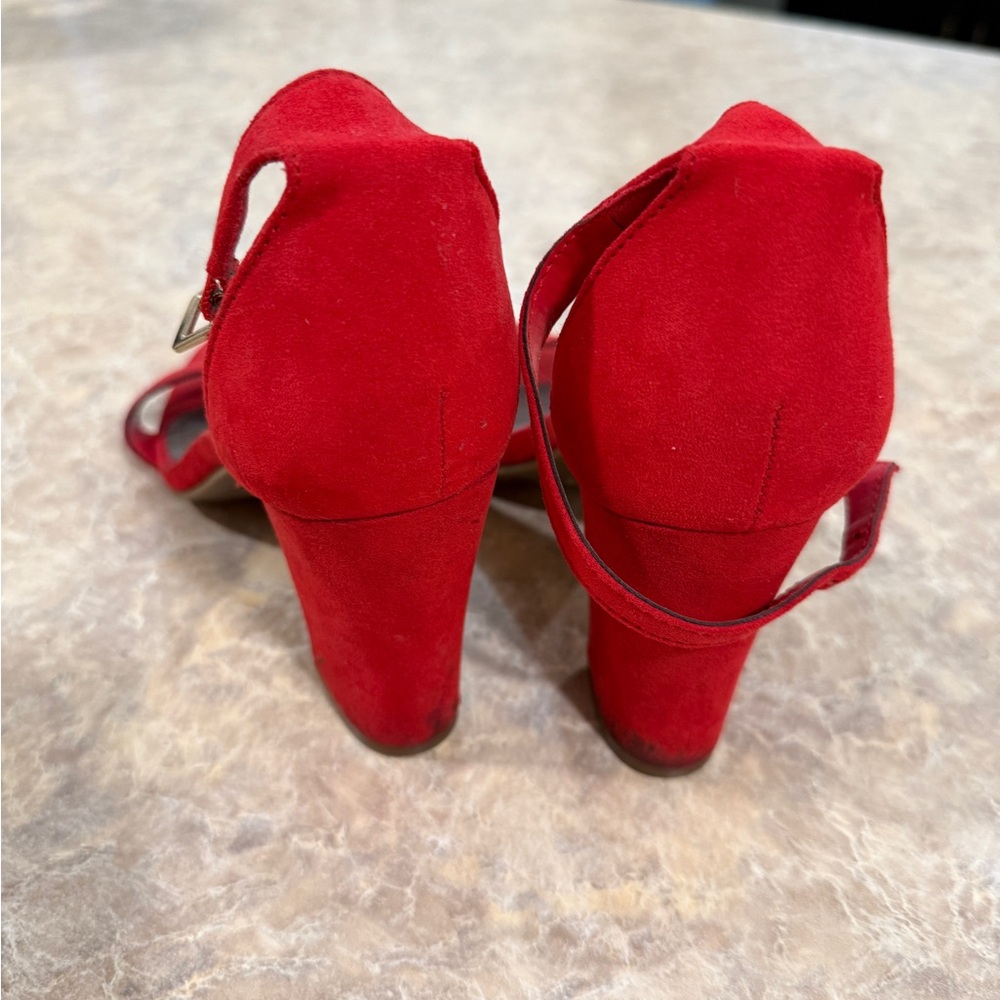 Worthington Vibrant Red Heels - Picture 4 of 4